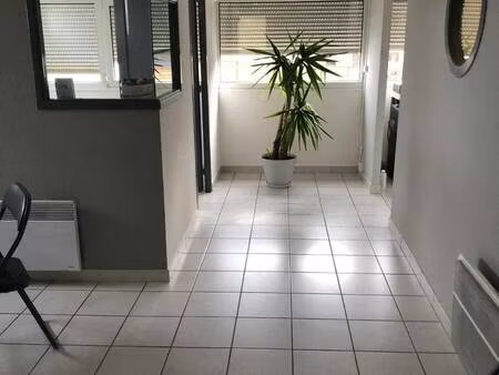 local commercial à louer