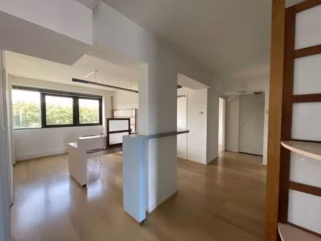 local commercial à louer