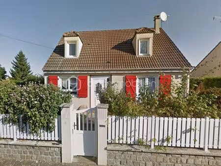 pavillon de 110 m² à beville-le-comte