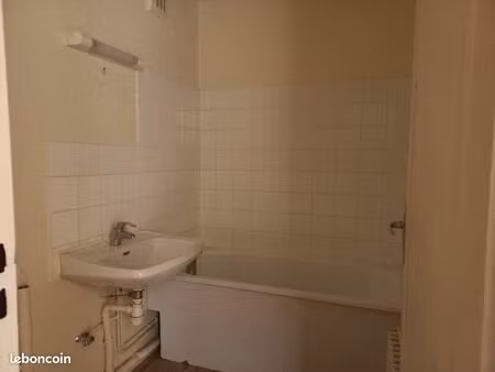 appartement 4 pièces 77 m²