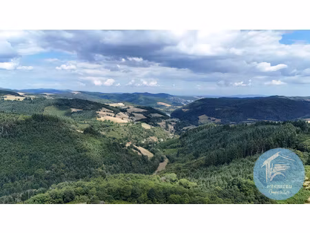 joux - ancienne ferme à rénover maison et dépendances et 1 h
