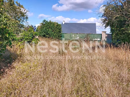 superbe terrain à batir à villerbon d'une superficie de 866 m2 clos de mur en façade avec 
