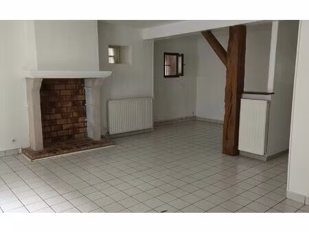 location appartement  75.22 m² t-4 à jouarre  865 €
