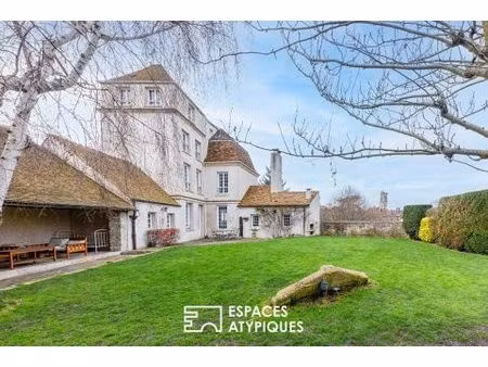 demeure historique de mantes la jolie avec vue époustouflante sur la collégiale