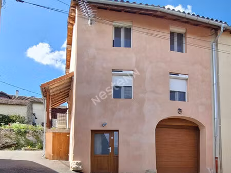 maison de village meublée entièrement rénovée avec 2 ou 3 chambres