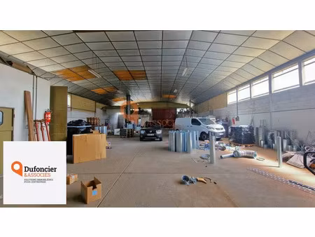 local d'activite a louer