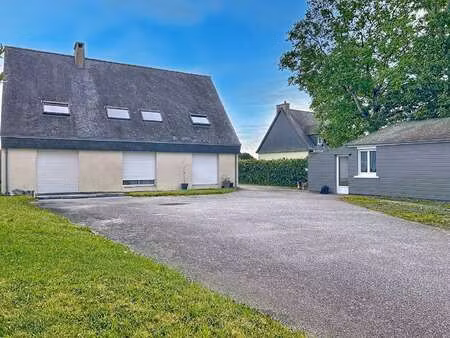 vente maison piscine à briec (29510) : à vendre piscine / 219m² briec