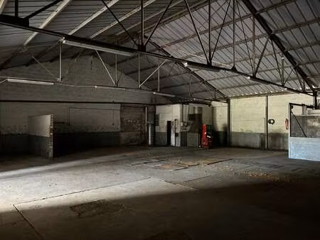 location bureaux et commerces à falaise (14700) : à louer / 280m² falaise
