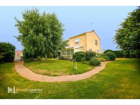 ensemble de deux maisons avec dépendances à 8 min du puy du fou  idéal famille ou projet d