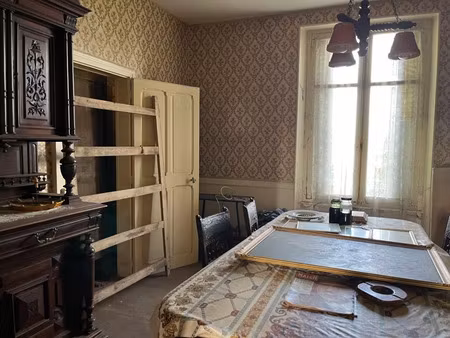 vente maison 5 pièces 126 m² à vallon-en-sully (03190)  56 000 €