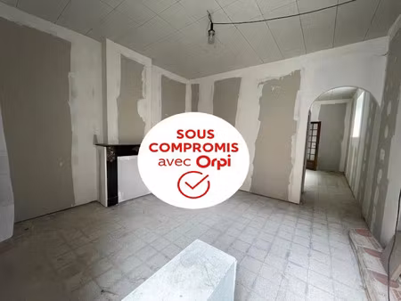 vente maison 4 pièces 93 m² à beuvrages (59192)  82 000 €