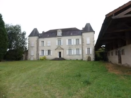 maison de luxe de 8 pièces en vente à champvert  bourgogne-franche-comté
