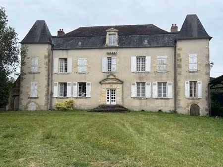 maison de prestige de 180 m2 en vente champvert  france