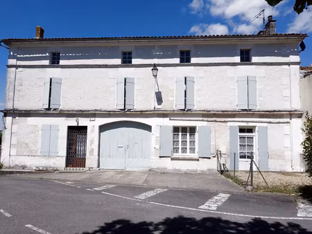achat maison 9 pièces 200m² sigogne 16200
