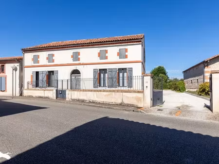 vente maison 4 pièces 201 m² à valence d agen (82400)  281 000 €