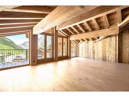 incroyable  prêt à emménager dans un chalet de luxe de 6 chambres de 546 m2  à vendre à...