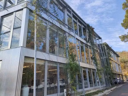 a louer - bureaux neufs de 600 m² divisibles - eysines zac jean mermoz