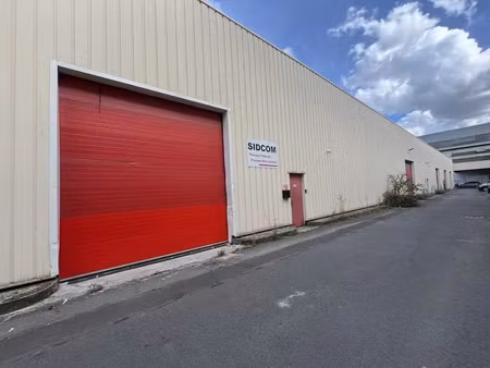 à louer local d'activité 320 m2 montataire - les marches de l'oise