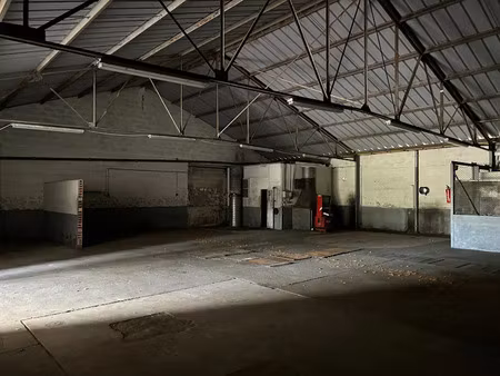 location locaux professionnels 280 m² à falaise (14700)  1 400 €