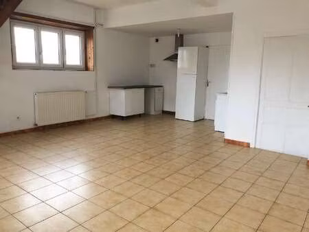 location appartement 3 pièces à chambois (61160) : à louer 3 pièces / 81m² chambois