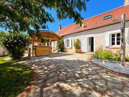 vente maison 5 pièces 204 m² puiseaux (45390)