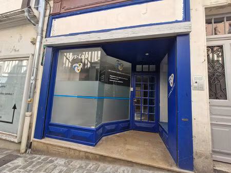 local commercial auxerre 41.80 m2