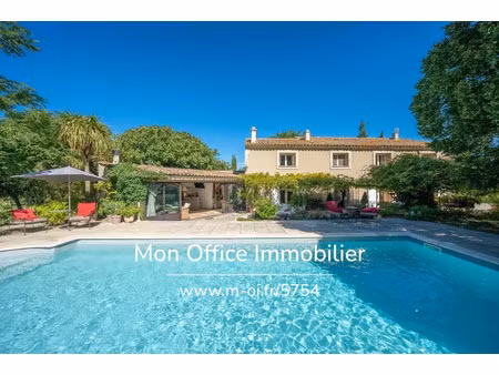 vente propriété 9 pièces 300 m² à lamanon (13113)  1 440 000 €