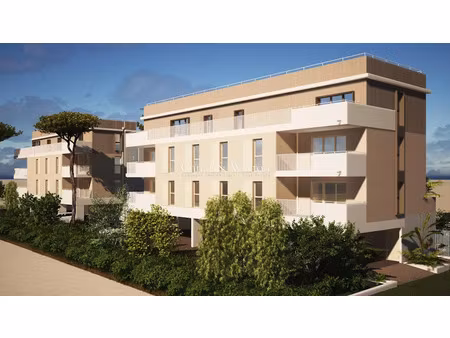 vente appartement à saint-raphael (83700)  368 000 €