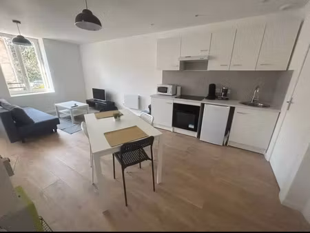 location appartement 2 pièces 33 m² à mazamet (81200)