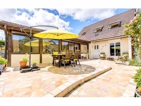 maison de 146 m² à cerny
