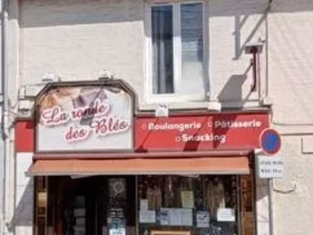 vente locaux professionnels 137 m² à le tréport (76470)  126 500 €