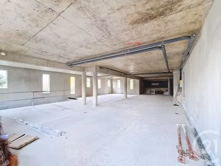 vente locaux professionnels à istres (13800)  450 000 €