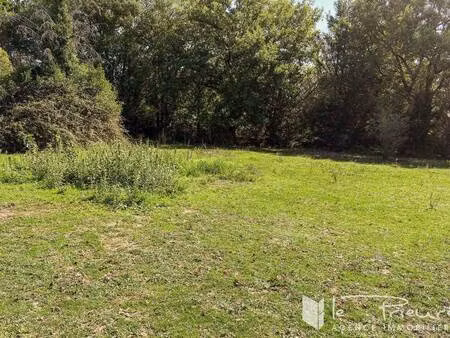 terrain constructible viabilisé à vendre