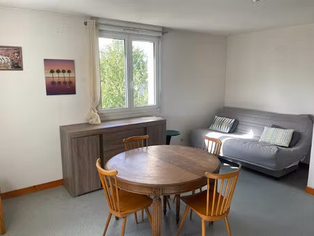 location appartement 1 pièce  32.41m²  tiercé