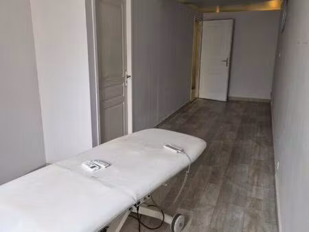 local commercial à louer