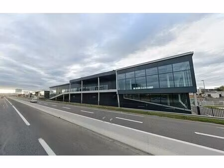 location local d'activités venissieux 3 757 m²