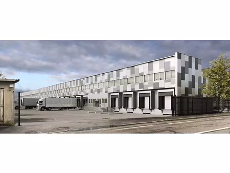 location entrepôt / local d'activités corbas 7 098 m²
