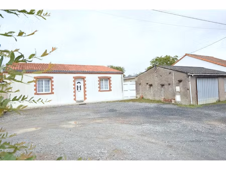 maison à vendre le landreau 3 pièce(s) 102m2 255 000€