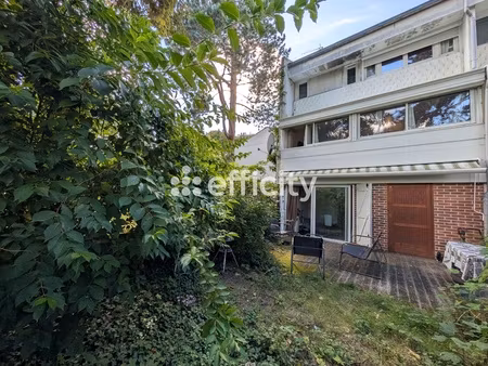 maison 6 pièces - 105 m²
