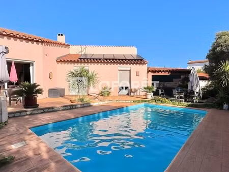 a vendre  villa 3 faces plain-pied + mezzanine à montescot parcelle 477 m²