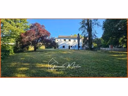 vente immeuble 239 m² espiet (33420)