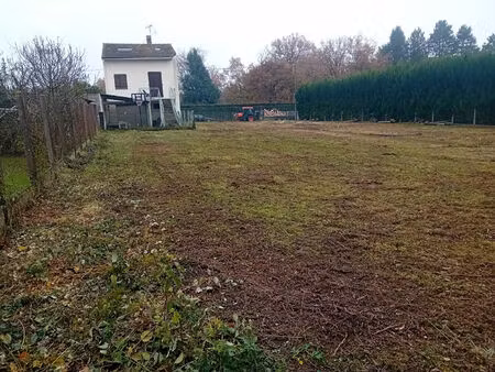 saran quartier montaran terrain a batir de 731 m² - non vilabilisé