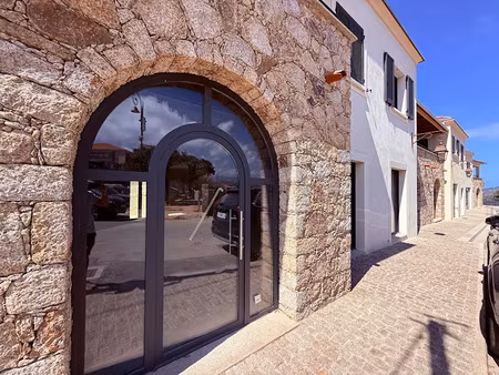 location locaux professionnels 60 m² à cargese (20130)  1 290 €