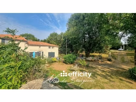 maison 5 pièces - 207 m²