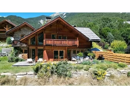 chalet de luxe à vendre à saint-chaffrey