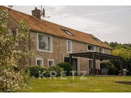 maison de luxe à vendre à bazoches-sur-guyonne