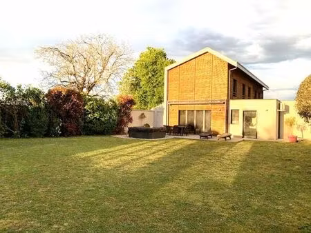 villa de luxe de 5 pièces en vente saint-priest  france