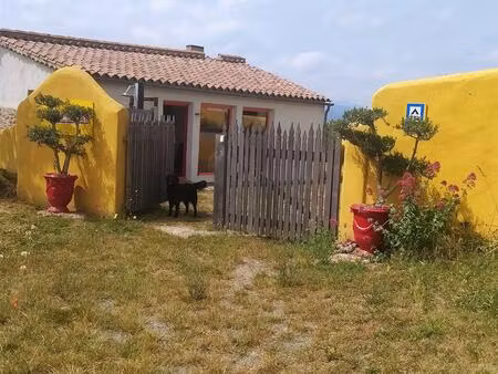 maison individuelle meublée avec gîte à la périphérie du village
