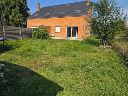 location maison 5 pièces 132 m² à villers-pol (59530)  1 289 €
