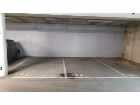 parking couvert centre lln